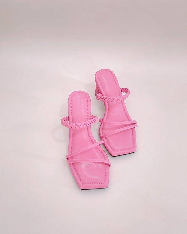 [DEFECT] ROSELLE BLOCK HEELS (BABY PINK)