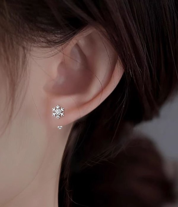 SNOW FLAKE EARRINGS