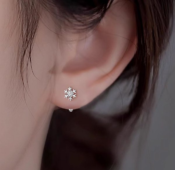 SNOW FLAKE EARRINGS