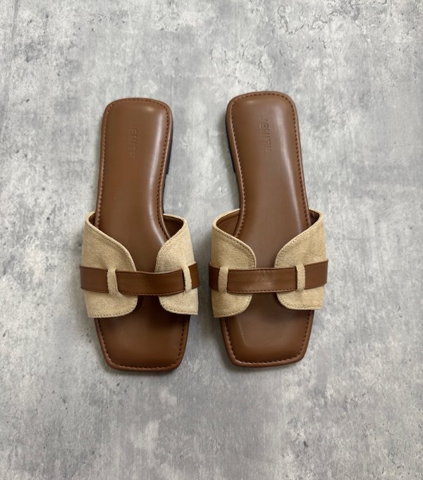 SARAH SANDALS (BROWN)