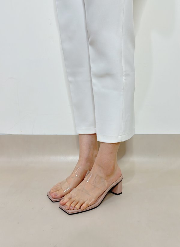 WINNIE BLOCK HEELS (NUDE)