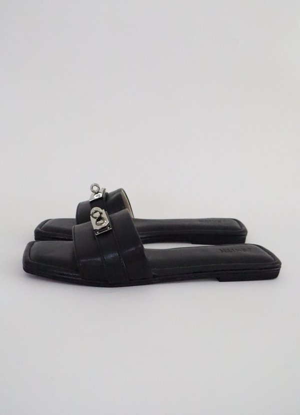 SHERMAINE SANDALS (CLASSIC BLACK)