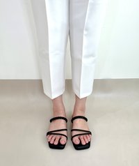 REEKO SANDALS (BLACK)