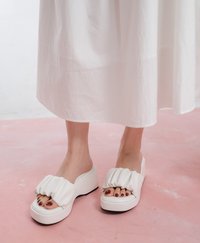COSETTE PLATFORM SANDALS (WHITE)