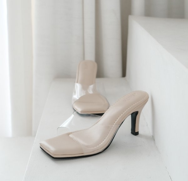 GENEVA HEELS (OATMILK)