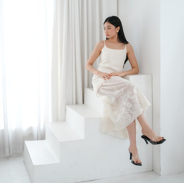 GENEVA HEELS (BLACK)