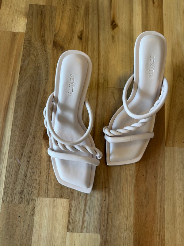 JIMMY HEELS (BABY PINK)