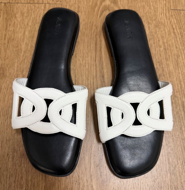 JOVELLE SANDALS (BLACK/WHITE)