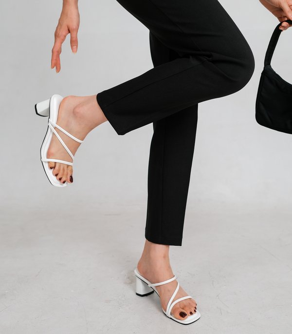 SWISS HEELS (WHITE)