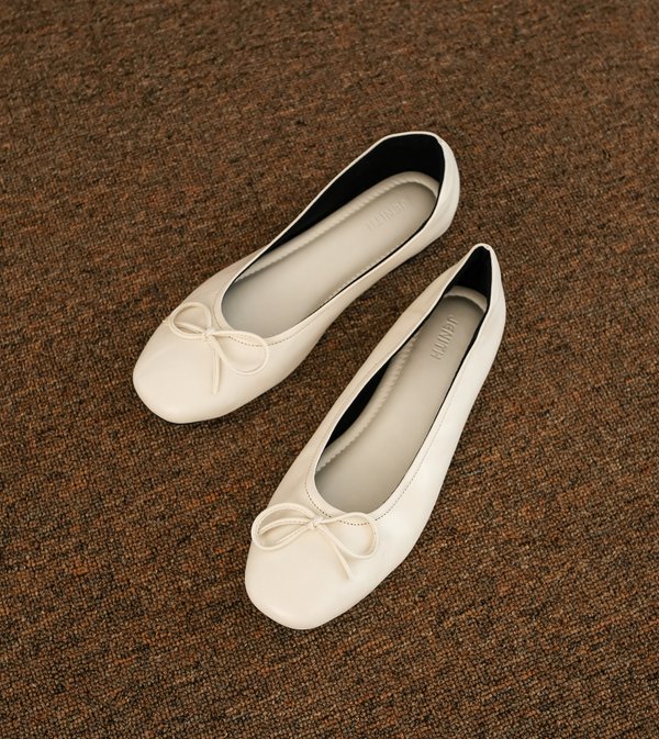 VION BALLET FLATS (IVORY)
