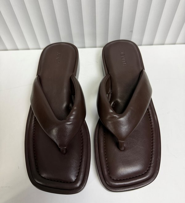 KARINA PLATFORM SANDALS (ESPRESSO)