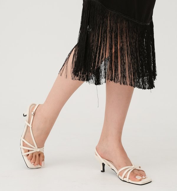 BASIC STRAPPY HEELS (IVORY)
