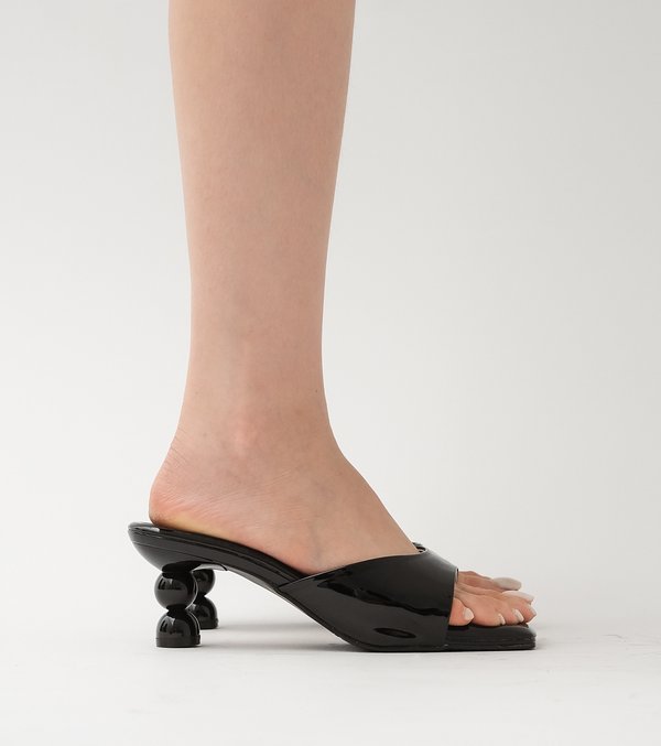 TRICIA PEBBLE HEELS (BLACK)