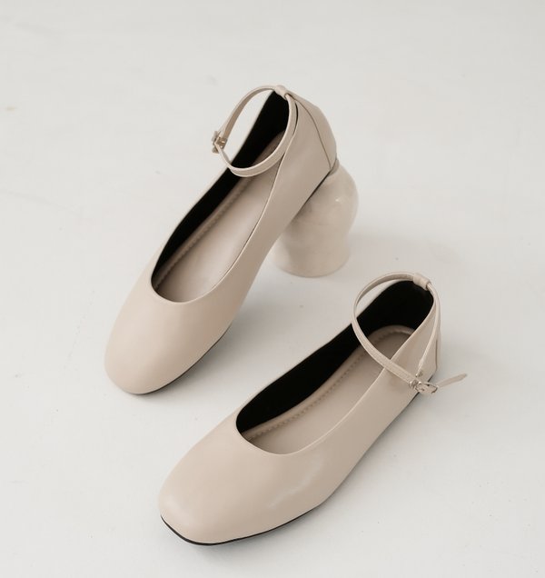 GLEN MARY JANE TWO-WAY FLATS (OAT)