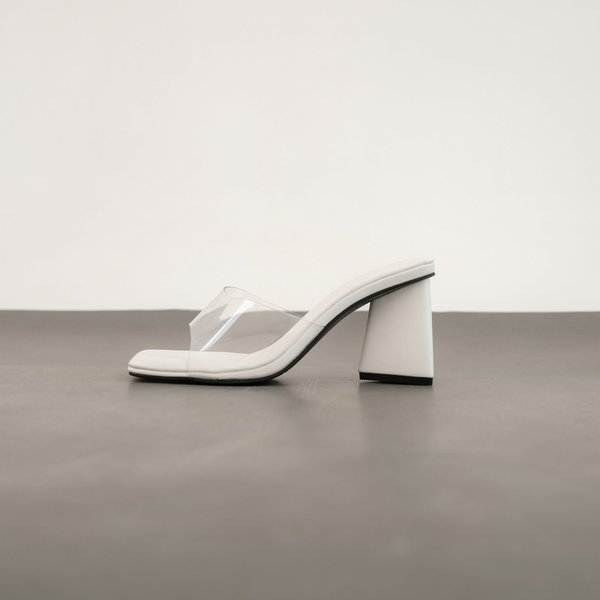 YEENA TRANSPARENT STRAP HEELS (WHITE)